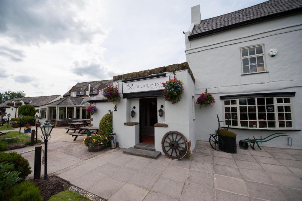 Pollards Inn Willaston  Buitenkant foto