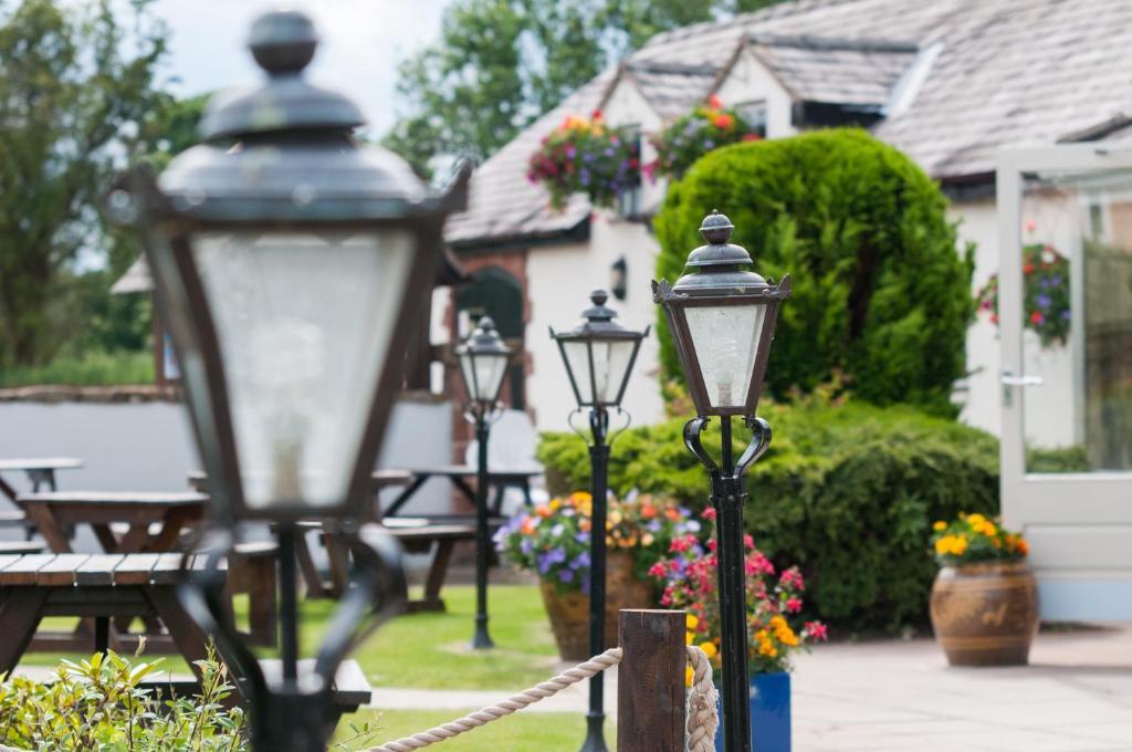 Pollards Inn Willaston  Buitenkant foto
